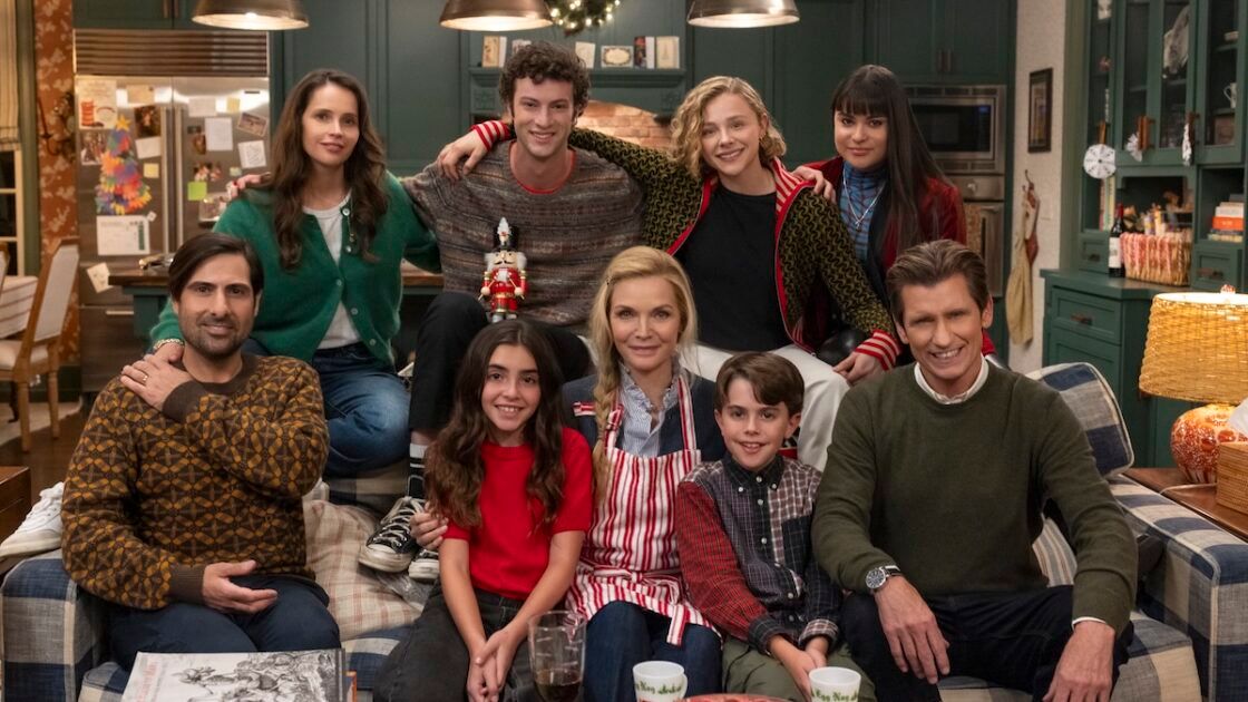 Oh. What. Fun. : Bild Chloë Grace Moretz, Denis Leary, Michelle Pfeiffer, Felicity Jones, Dominic Sessa