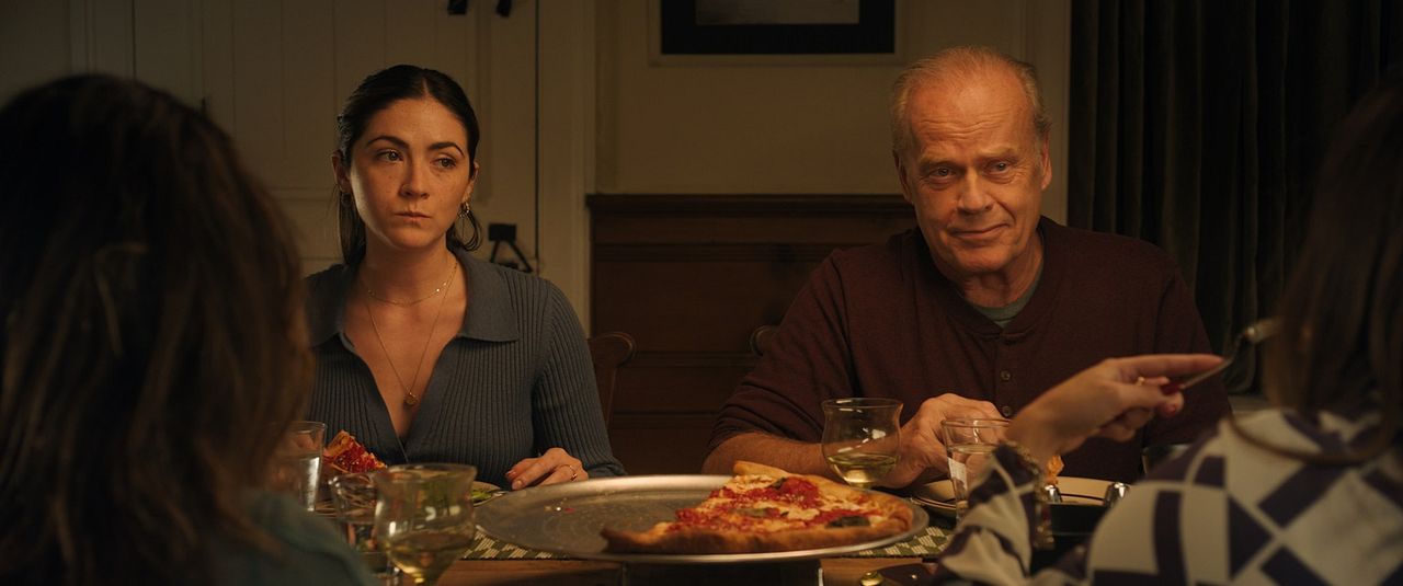 Wish You Were Here : Bild Isabelle Fuhrman, Kelsey Grammer