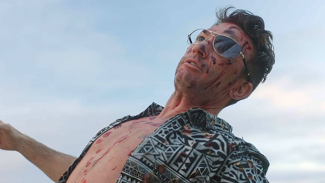 Atomic Shark : Bild David Faustino