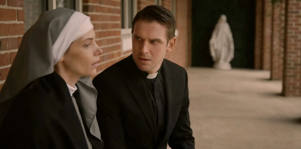 The Ritual : Bild Ashley Greene Khoury, Dan Stevens