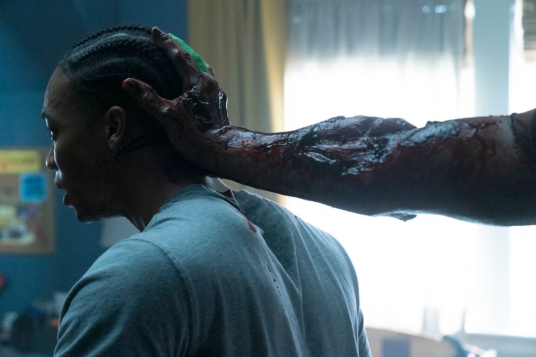 Whistle : Bild Jhaleil Swaby