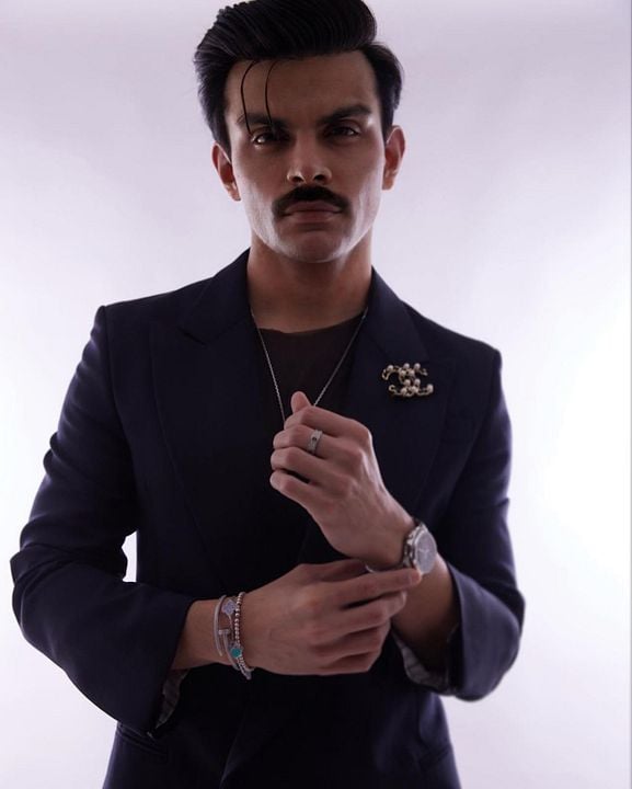 Kinoposter Veer Pahariya