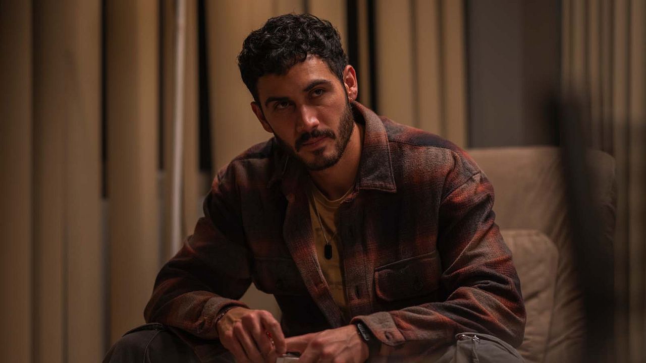 Follow : Bild Alejandro Speitzer