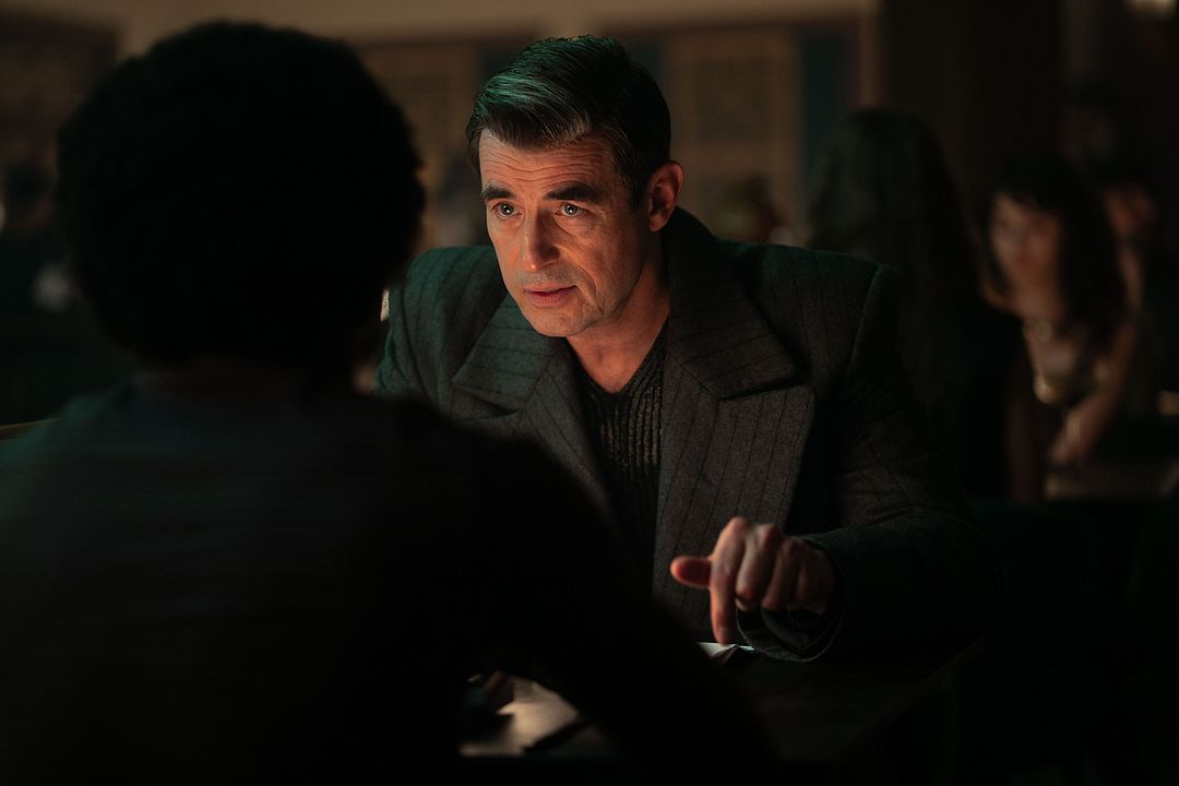 Momo : Bild Claes Bang