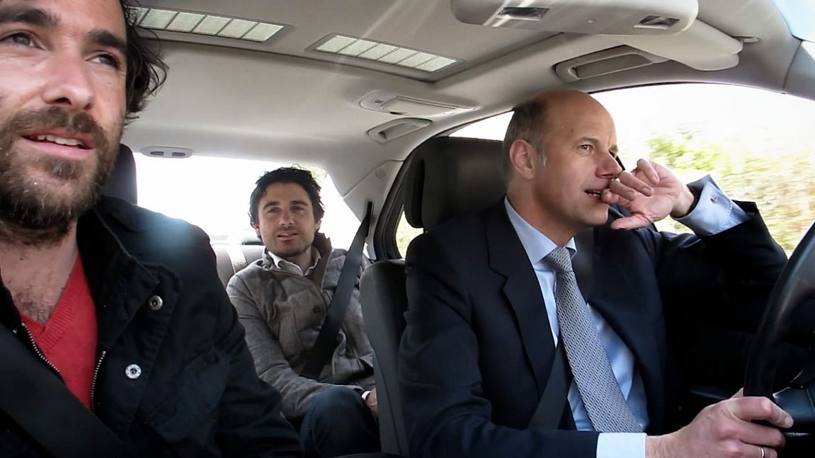 Der Unternehmer das Dorf und die Künstler : Bild