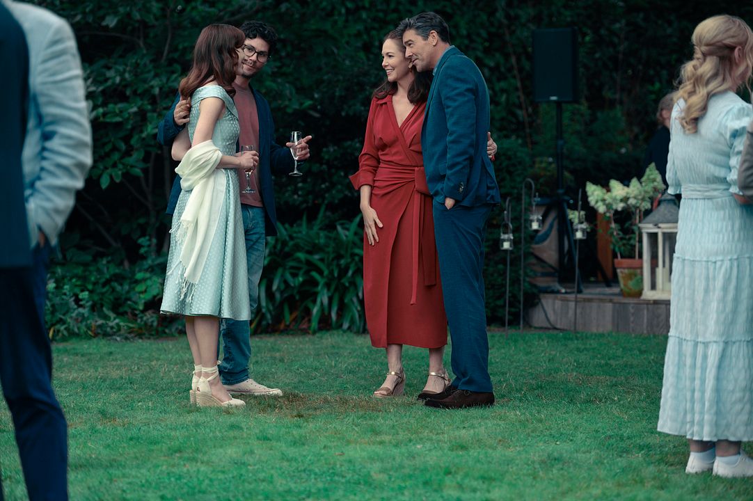 The Change : Bild Kyle Chandler, Diane Lane, Phoebe Dynevor, Dylan O'Brien