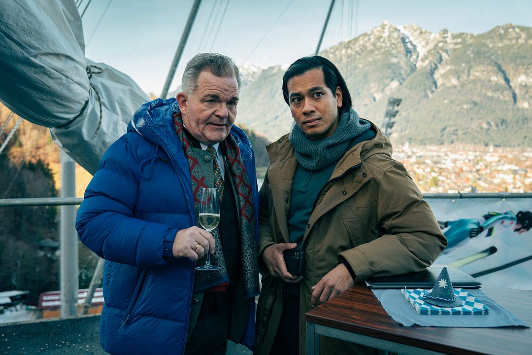 Kommissar Jennerwein - Hochsaison : Bild Florian Thongsap Welsch, Cornelius Obonya