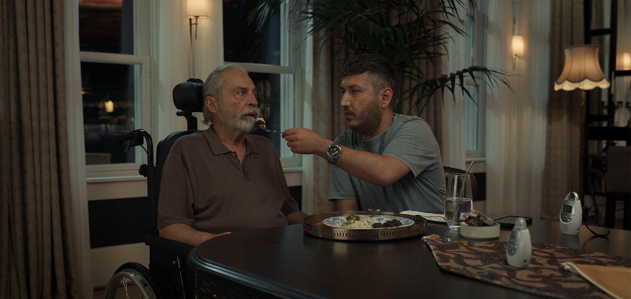 Soyut Dışavurumcu Bir Dostluğun Hikayesi Veyahut Yan Yana : Bild