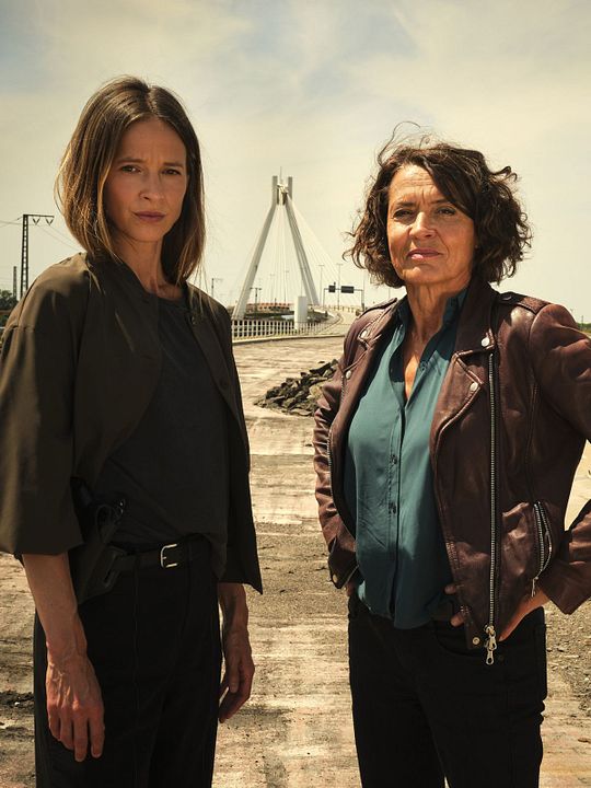 Tatort: Mike & Nisha : Kinoposter