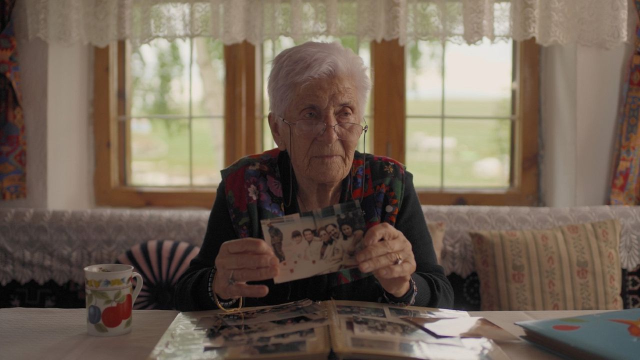 Scars of a Putsch : Bild