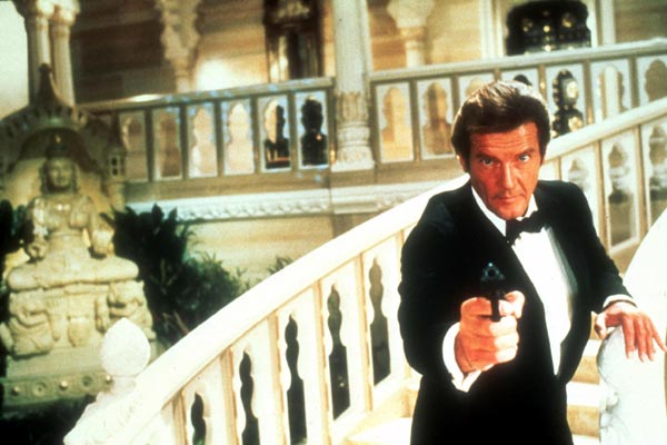 James Bond 007 - Octopussy : Bild John Glen, Roger Moore