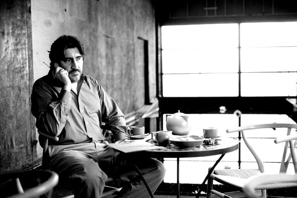 Coffee and cigarettes: Alfred Molina