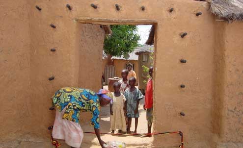 Moolaadé - Bann der Hoffnung : Bild Ousmane Sembene, Fatoumata Coulibaly