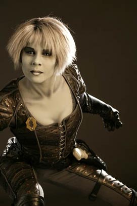 Bild Gigi Edgley