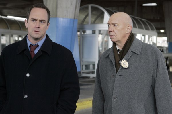 Bild Christopher Meloni, Dann Florek