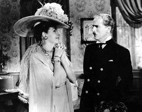 Der Heiratsschwindler von Paris : Bild Martha Raye, Charles Chaplin