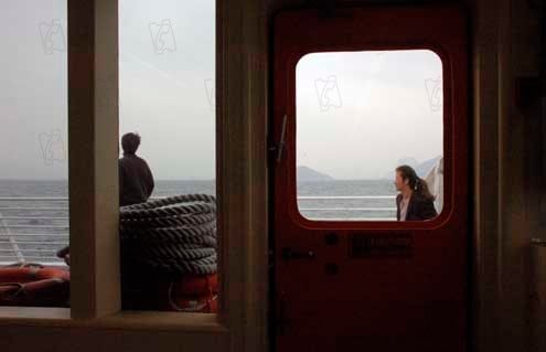 Invisible Waves : Bild Kang Hye-Jeong, Pen-ek Ratanaruang, Tadanobu Asano