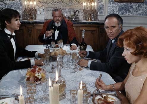 Der zehnte Tag : Bild Anthony Perkins, Michel Piccoli, Marlène Jobert, Claude Chabrol, Orson Welles