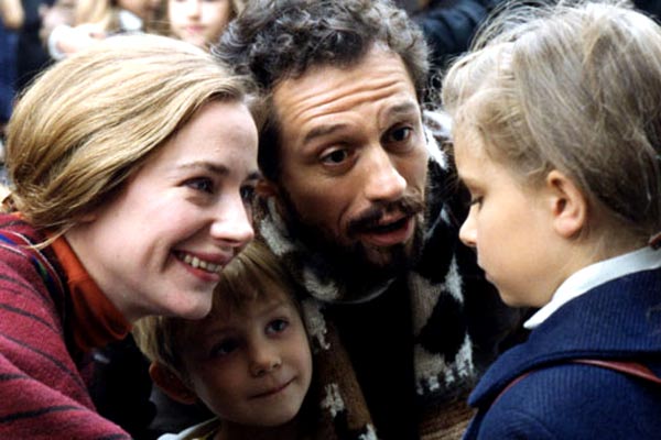 Fidel ist Schuld : Bild Nina Kervel-Bey, Benjamin Feuillet, Stefano Accorsi, Julie Depardieu, Julie Gavras