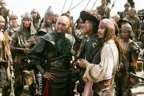 Pirates Of The Caribbean - Am Ende der Welt : Bild Johnny Depp, Chow Yun-Fat, Geoffrey Rush
