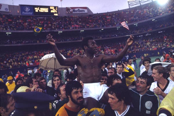 Fußball vom anderen Stern : Bild Pelé, Paul Crowder, John Dower