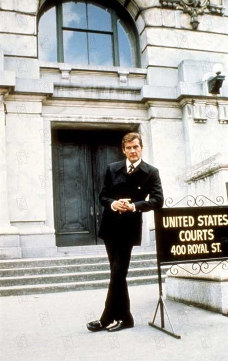 James Bond 007 - Leben und sterben lassen : Bild Roger Moore, Guy Hamilton
