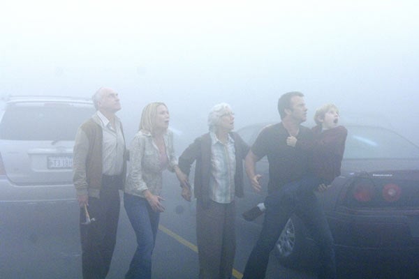 Der Nebel : Bild Frances Sternhagen, Laurie Holden, Jeffrey DeMunn, Nathan Gamble, Thomas Jane