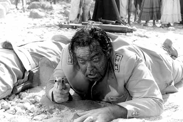 Tepepa - Durch die Hölle, Companeros : Bild Giulio Petroni, Orson Welles
