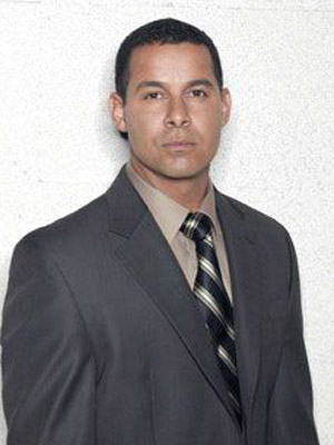 Kinoposter Jon Huertas