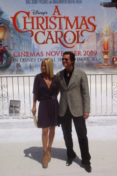 Disneys Eine Weihnachtsgeschichte : Bild Jenny McCarthy, Jim Carrey