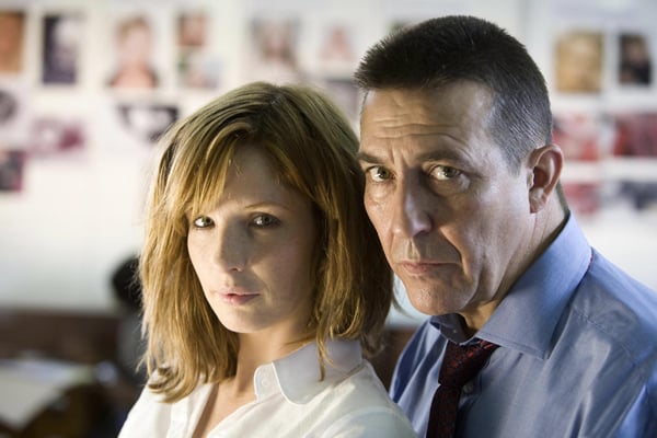 Bild Ciarán Hinds, Kelly Reilly