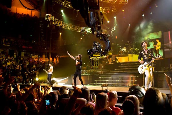 Jonas Brothers - Das ultimative 3D Konzerterlebnis : Bild Kevin Jonas, Joe Jonas, Nick Jonas, Bruce Hendricks