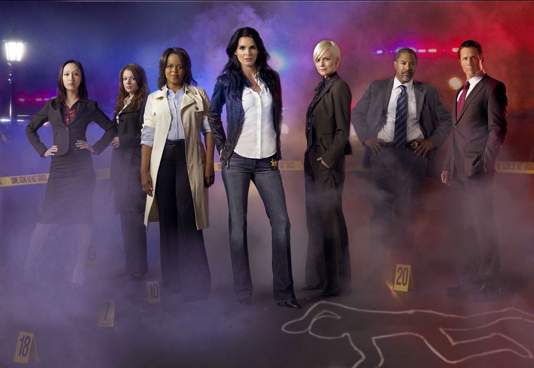 Bild Angie Harmon, Linda Park, Aubrey Dollar, Rob Estes, Tyrees Allen, Paula Newsome, Laura Harris