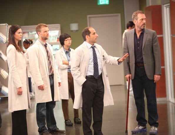 Dr. House : Bild Charlyne Yi, Peter Jacobson, Hugh Laurie, Odette Annable, Jesse Spencer