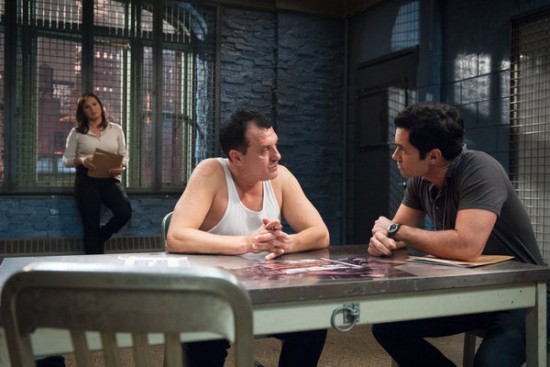 Law & Order: Special Victims Unit : Bild Danny Pino, Tom Sizemore, Mariska Hargitay