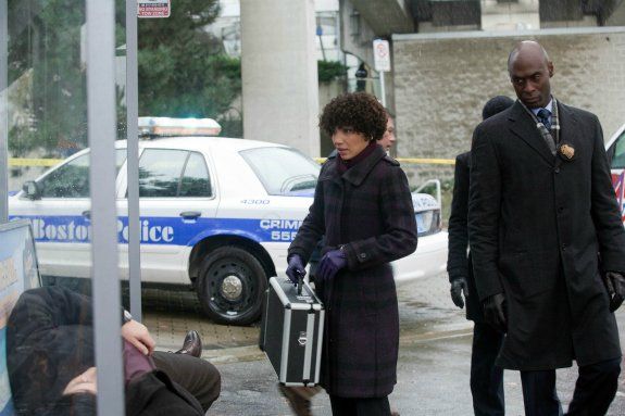 Fringe - Grenzfälle des FBI : Bild Jasika Nicole, Lance Reddick