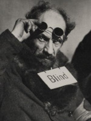 Kinoposter Georg John