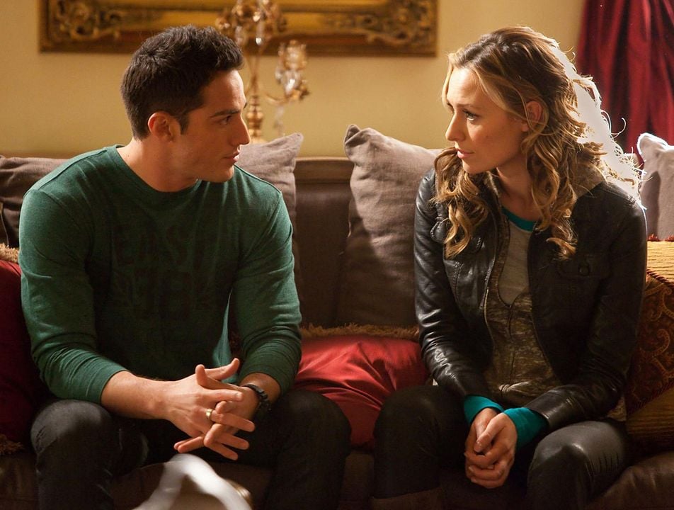 Vampire Diaries : Bild Michael Trevino, Michaela McManus