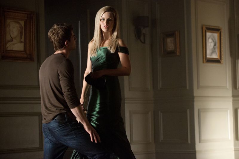 Vampire Diaries : Bild Claire Holt, Nathaniel Buzolic