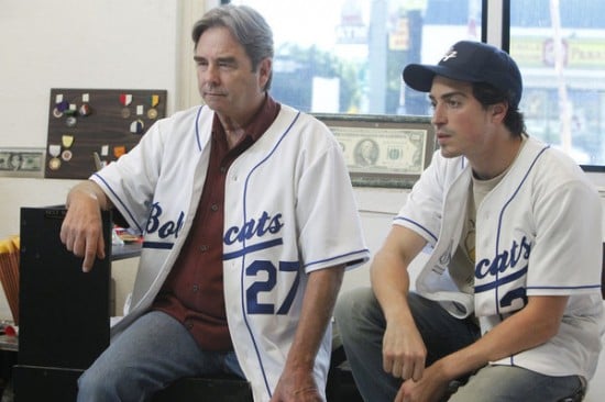 Love Bites : Bild Ben Feldman, Beau Bridges