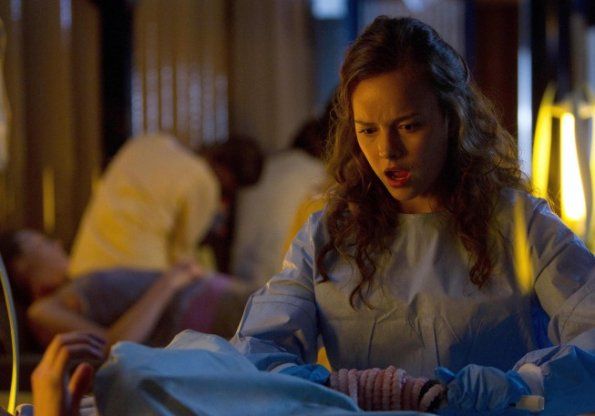 Terra Nova : Bild Allison Miller