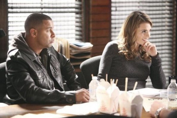 Castle : Bild Jon Huertas, Stana Katic