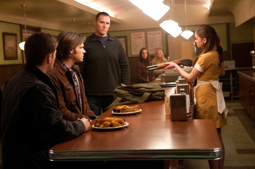 Supernatural : Bild Jensen Ackles, Julia Maxwell, Jared Padalecki