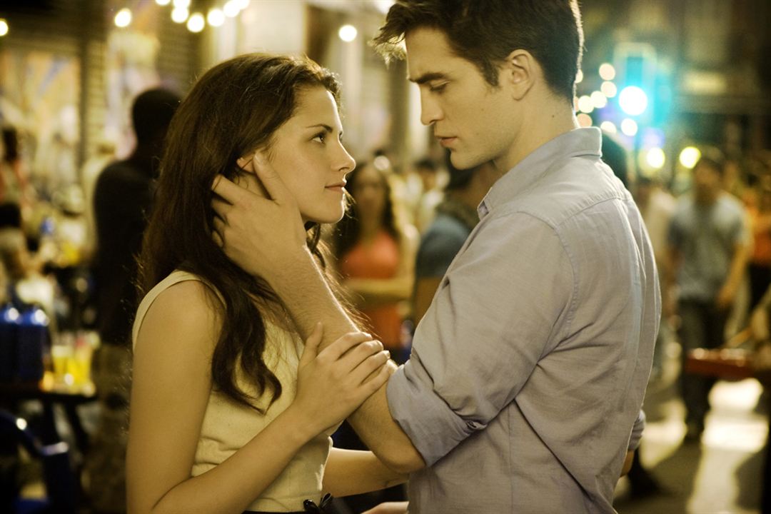 Twilight 4: Breaking Dawn - Bis(s) zum Ende der Nacht (Teil 1) : Bild Robert Pattinson, Kristen Stewart