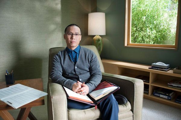 Awake : Bild B.D. Wong