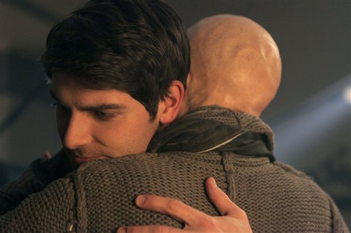 Grimm : Bild Kate Burton, David Giuntoli