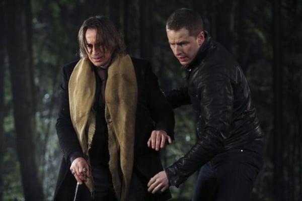 Once Upon A Time - Es war einmal... : Bild Robert Carlyle, Josh Dallas