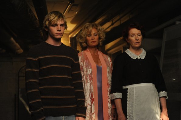 American Horror Story : Bild Jessica Lange, Evan Peters, Frances Conroy