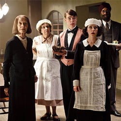 Upstairs Downstairs (2010) : Bild