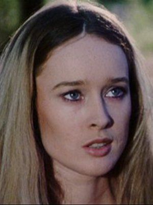 Kinoposter Camille Keaton